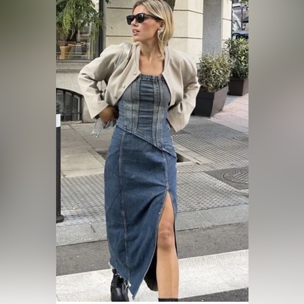 Zara NWT Distressed Navy Denim Strapless Midi Dress w/ Side Slit (Size XS)
